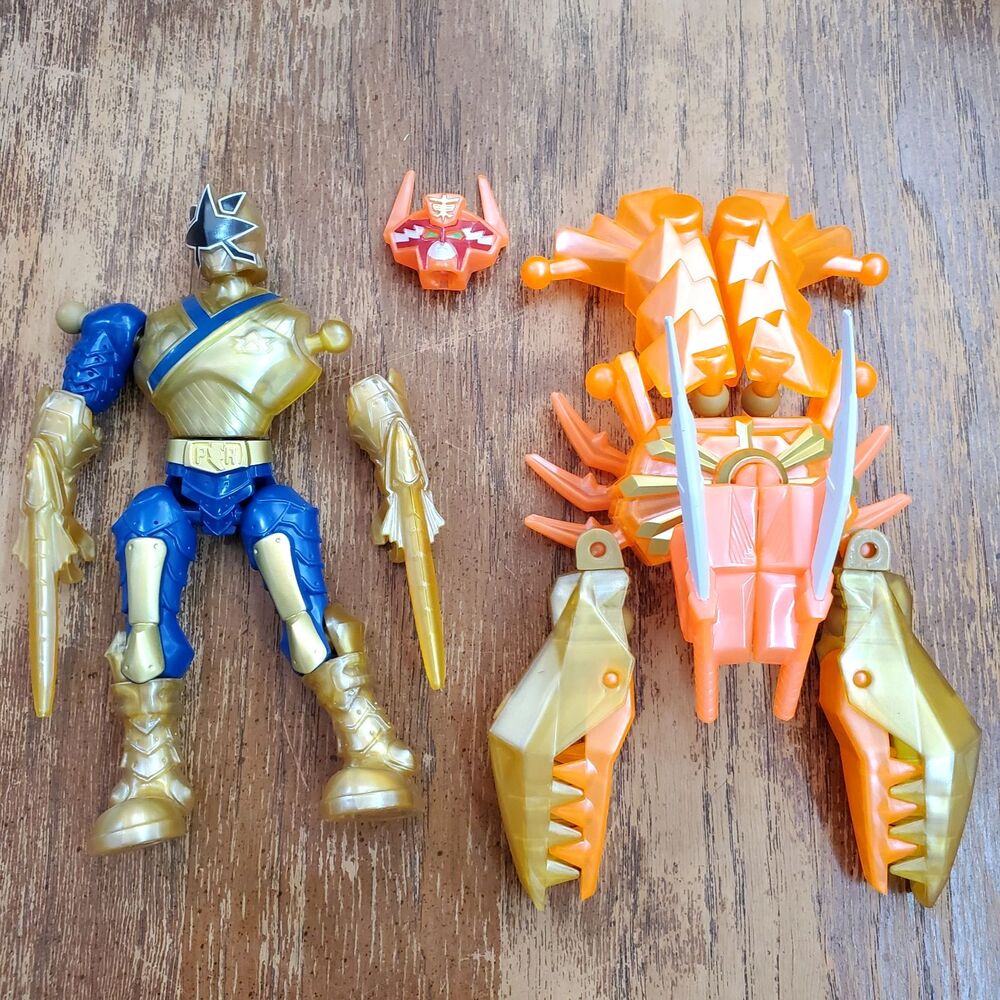 Power Rangers Super Samurai Gold Ranger ClawZord Bandai Lobster Figure